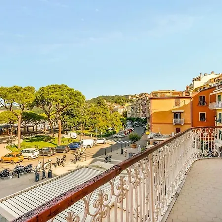 La Loggia Del Delfino 5 Terre Sea View Ac Daire Lerici